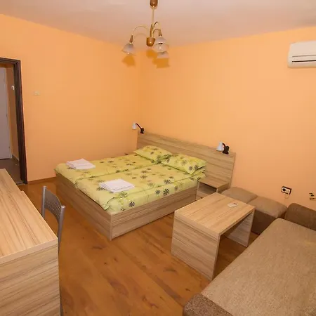 Apartament Ivan Aksakov *